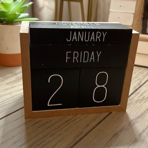 Block Calendar no need for year.  Daily calendar 💕💕💕